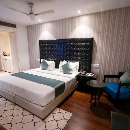 Hotel Deccan Serai, Hitec City, Haïdarabad Extérieur photo
