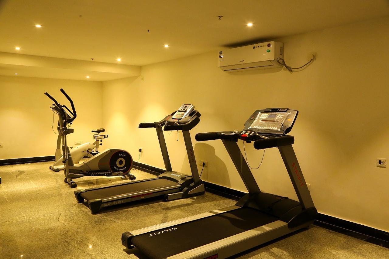 Hotel Deccan Serai, Hitec City, Haïdarabad Extérieur photo