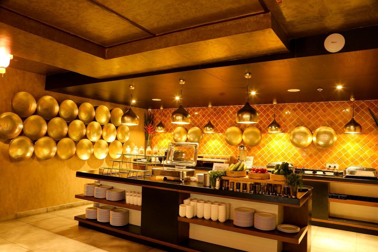Hotel Deccan Serai, Hitec City, Haïdarabad Extérieur photo
