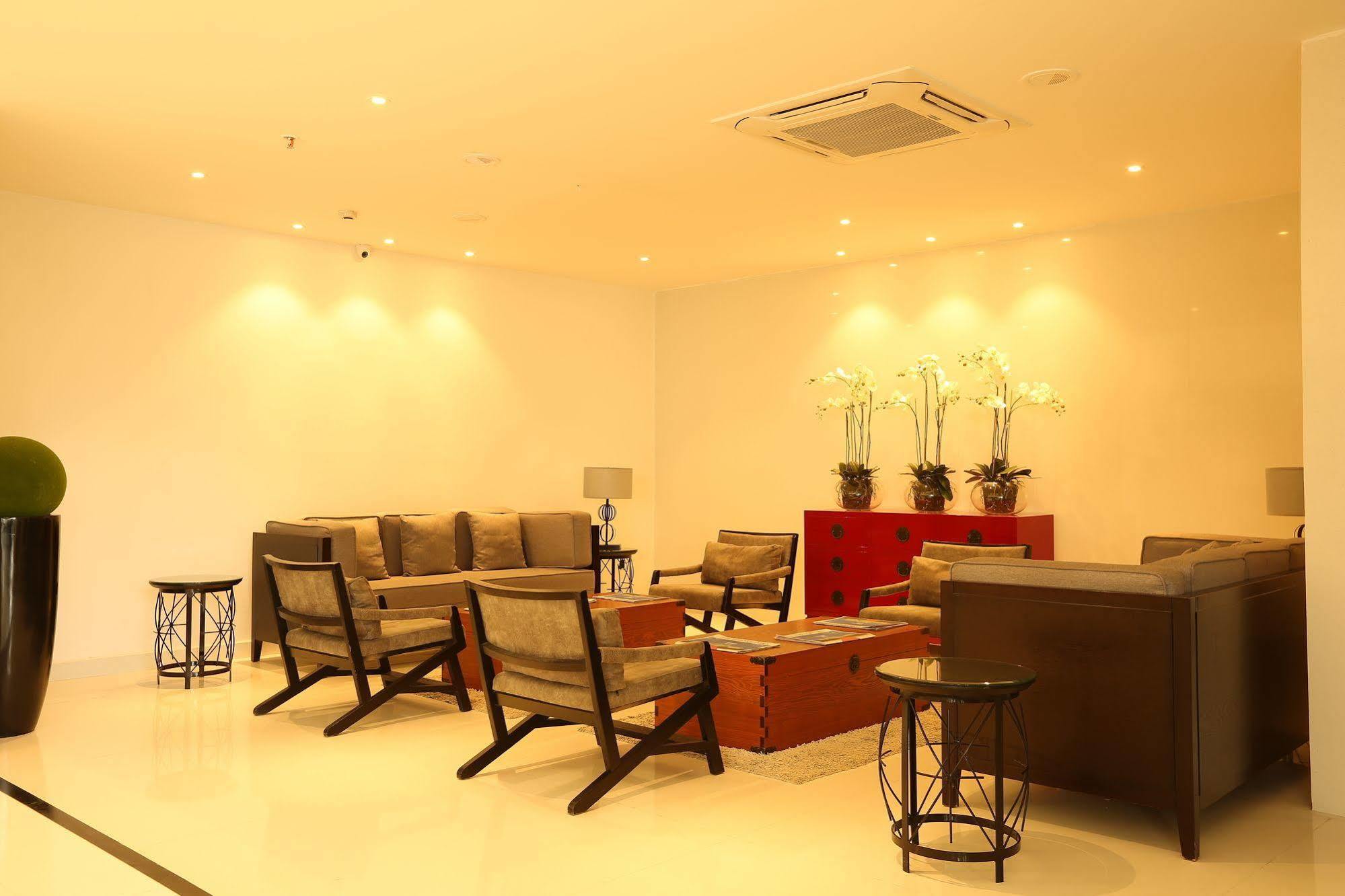 Hotel Deccan Serai, Hitec City, Haïdarabad Extérieur photo